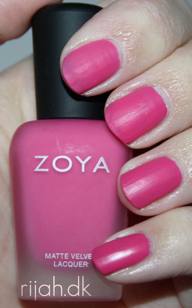 Zoya Lolly