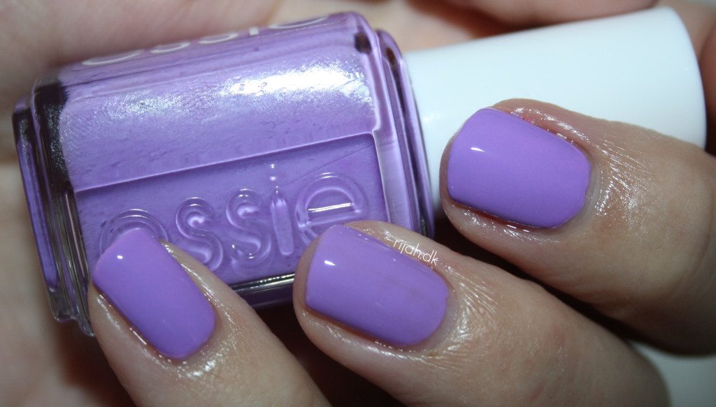 Essie Sittin Pretty Essie Neon Collection 2014