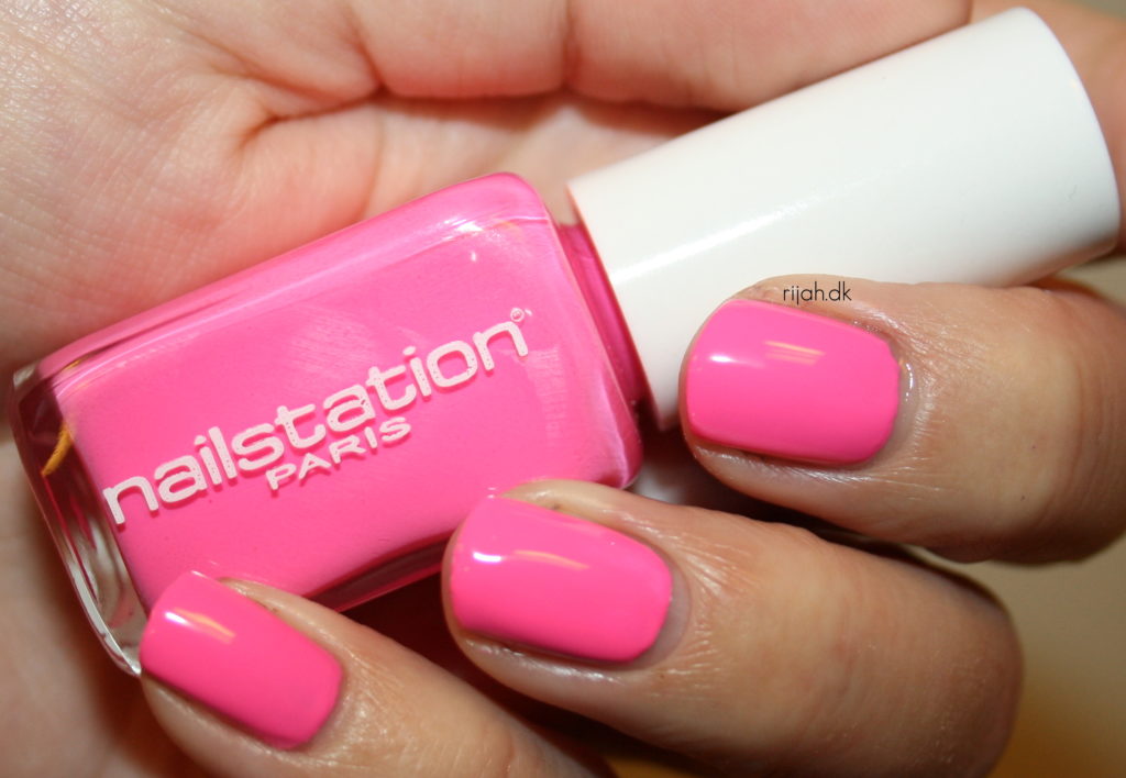 Nailstation Emirati Lady Nailstation - Neon