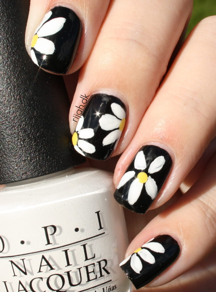 Flowers Nail art 2015