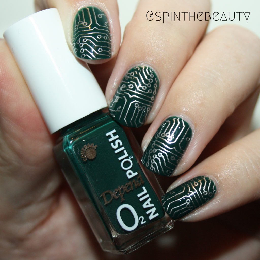 31DC2015 Delicate Print Nail art 2015 circuit board nails