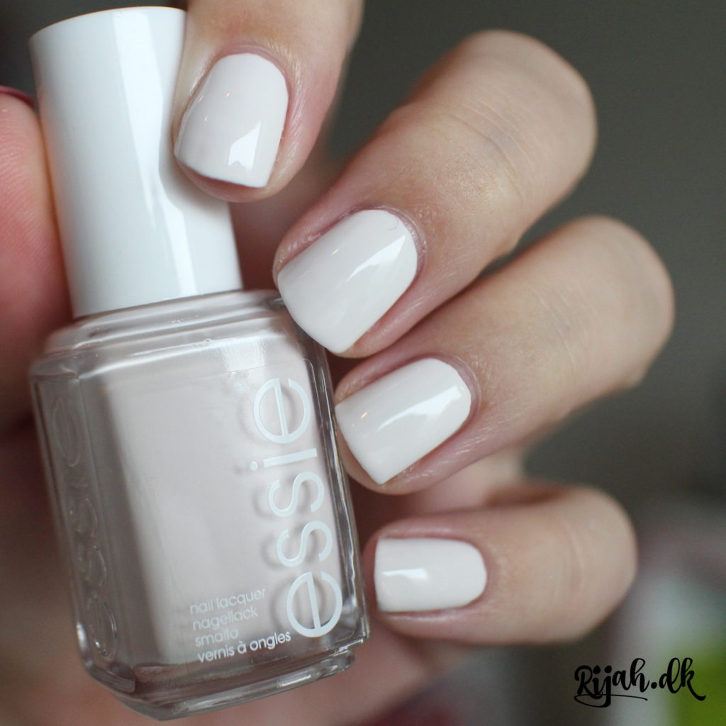 Essie Coconut Cove Essie Summer Collection 2016 swatches